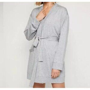 FourLaps Stratus Wrap, Grey Heather, Size Small, NWT